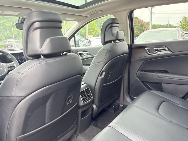 new 2025 Kia Sportage Hybrid car, priced at $37,285
