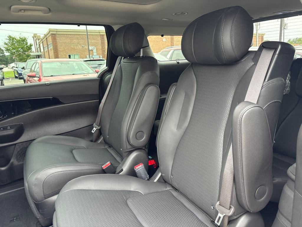 new 2026 Kia Carnival car, priced at $52,790