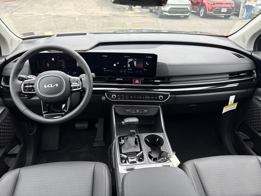 new 2026 Kia Carnival car, priced at $52,790