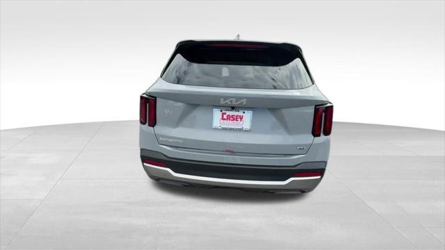 new 2025 Kia Sorento car, priced at $39,495