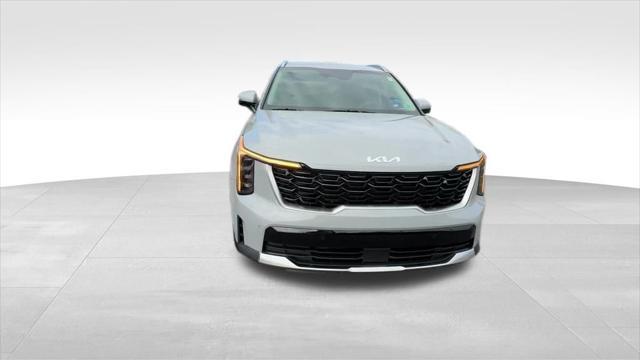 new 2025 Kia Sorento car, priced at $39,495