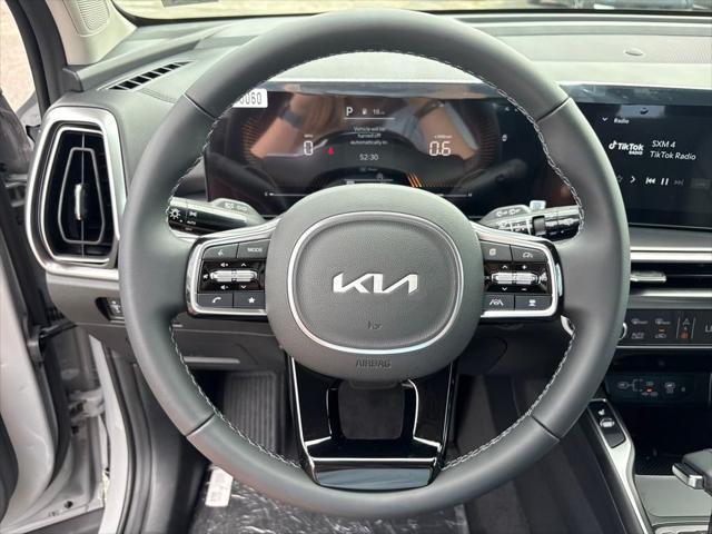 new 2025 Kia Sorento car, priced at $39,495
