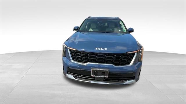 new 2025 Kia Sorento car, priced at $41,845