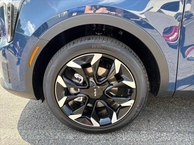 new 2025 Kia Sorento car, priced at $41,845