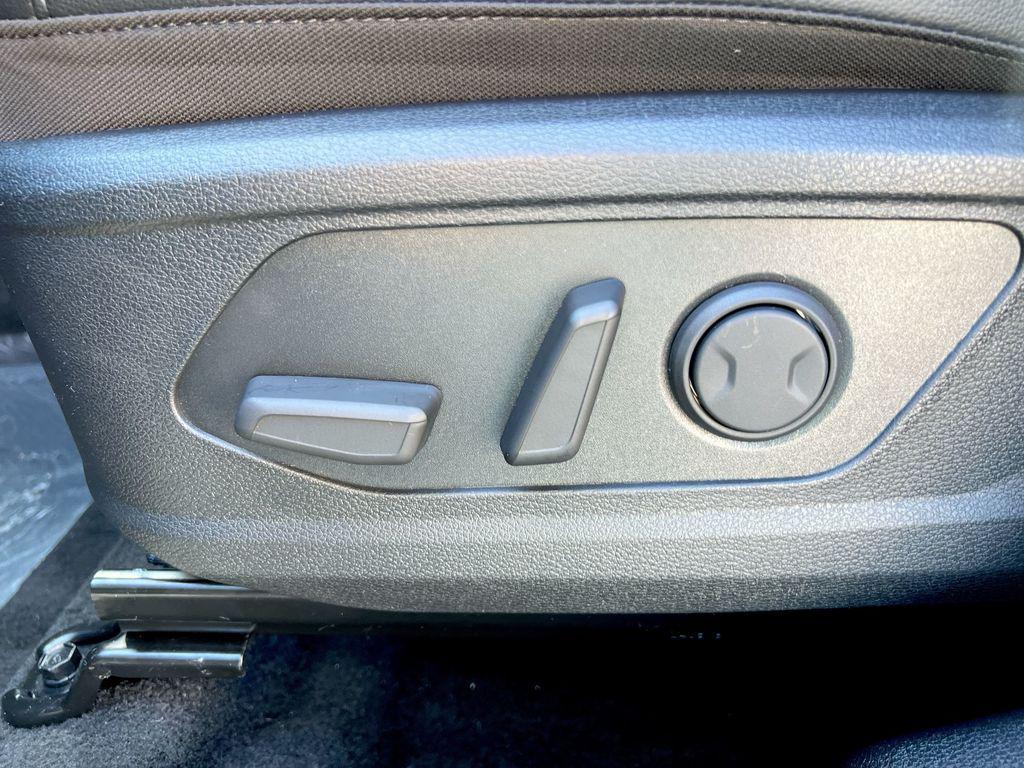 new 2025 Kia Sportage car, priced at $36,560