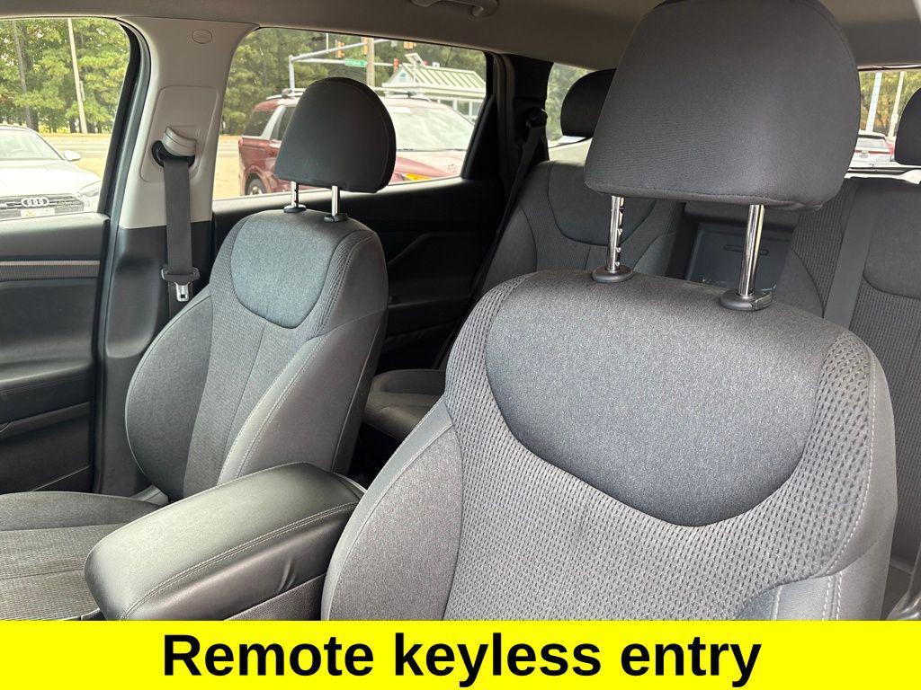 used 2019 Hyundai Santa Fe car, priced at $16,875