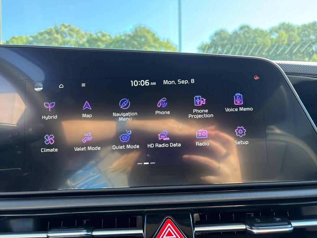 new 2025 Kia Niro car, priced at $32,195
