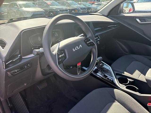 new 2025 Kia Niro car, priced at $28,260