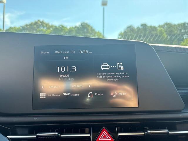 new 2025 Kia Niro car, priced at $28,260