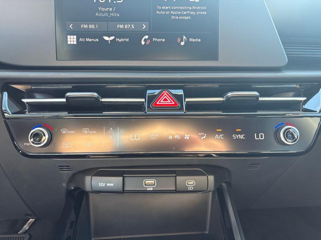 new 2025 Kia Niro car, priced at $28,010