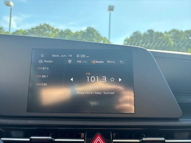 new 2025 Kia Niro car, priced at $28,260