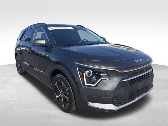 new 2025 Kia Niro car, priced at $28,260