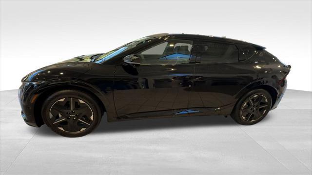 new 2025 Kia EV6 car, priced at $52,860