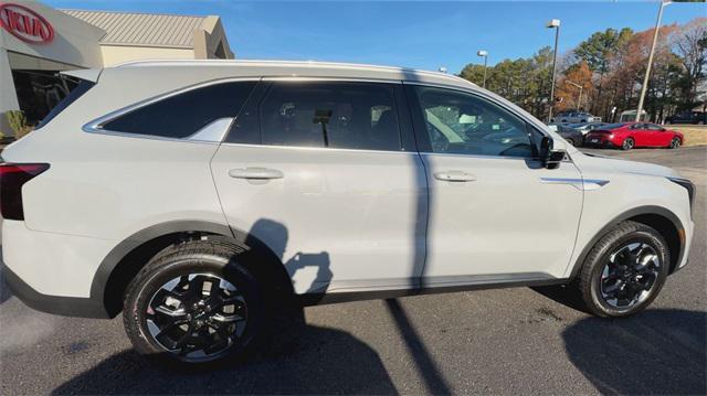 new 2025 Kia Sorento car, priced at $40,985