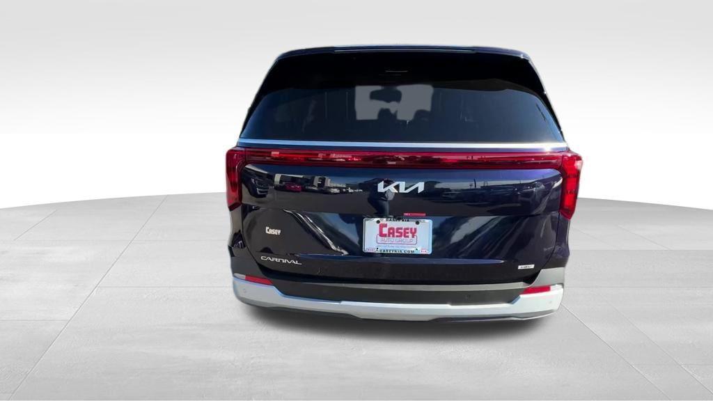 new 2026 Kia Carnival Hybrid car, priced at $45,485