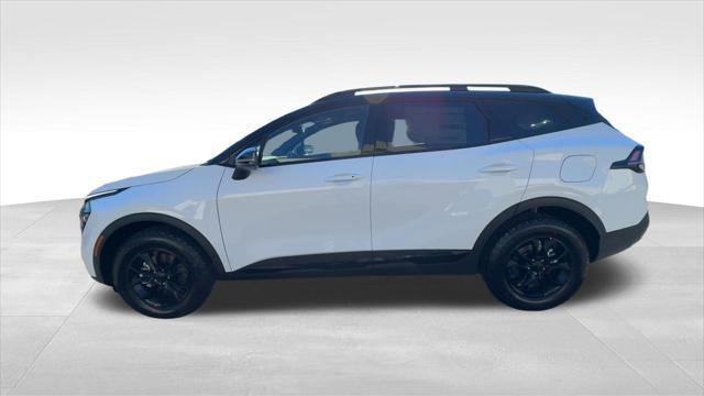 new 2025 Kia Sportage car, priced at $37,560