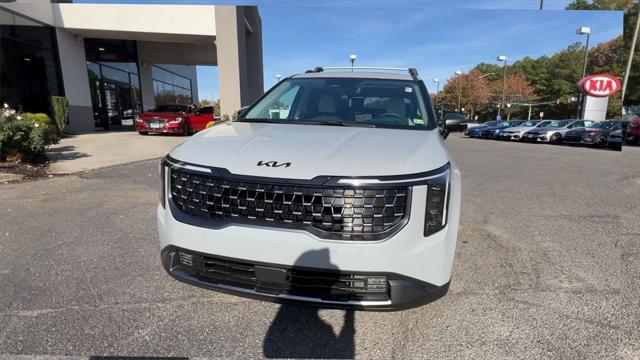 new 2025 Kia Carnival car, priced at $54,515
