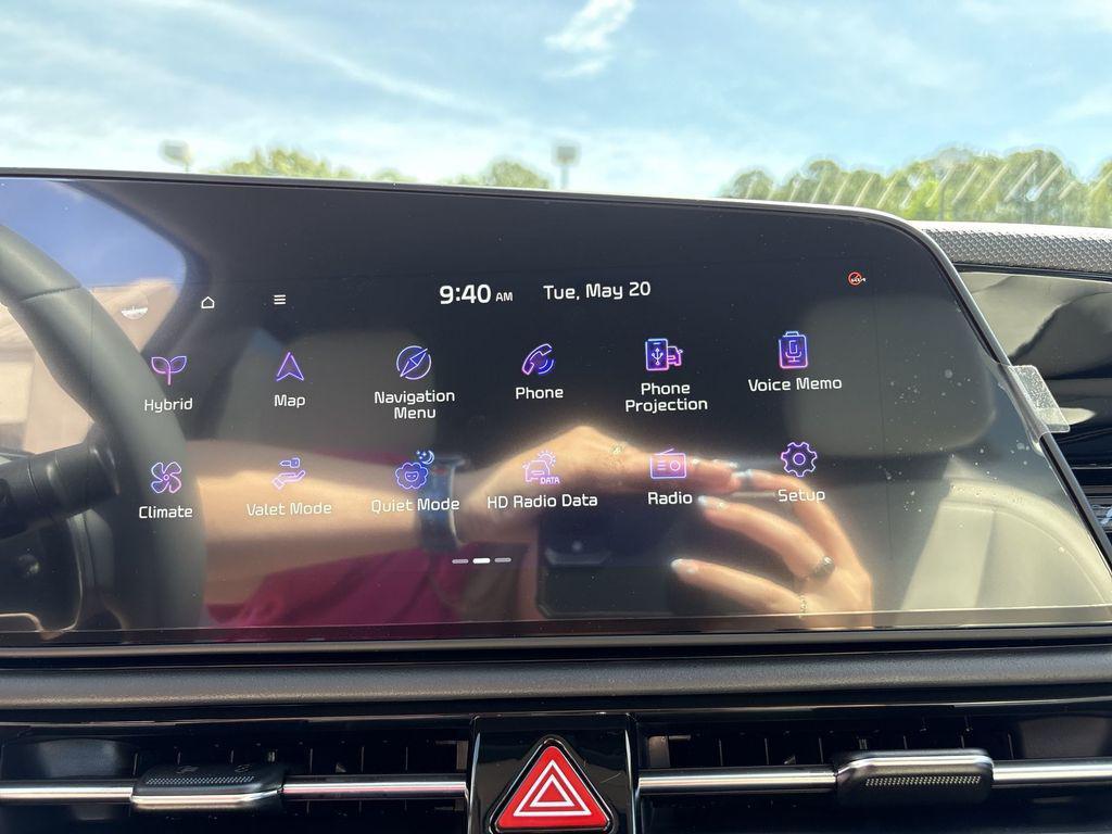 new 2025 Kia Niro car, priced at $30,625