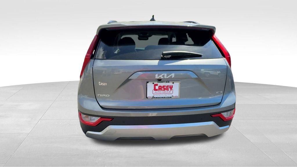 new 2025 Kia Niro car, priced at $30,625