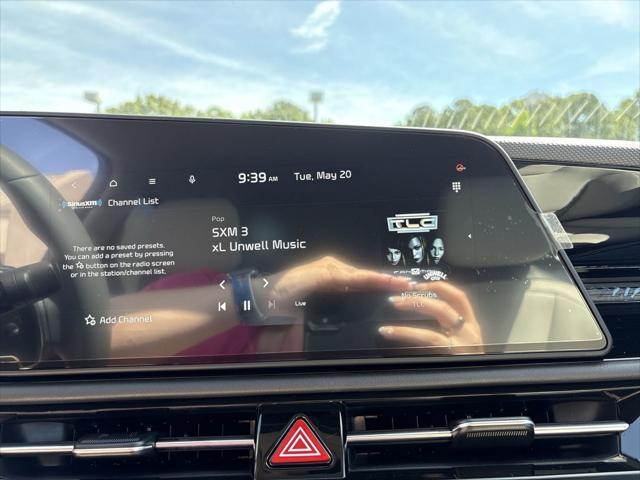 new 2025 Kia Niro car, priced at $31,625