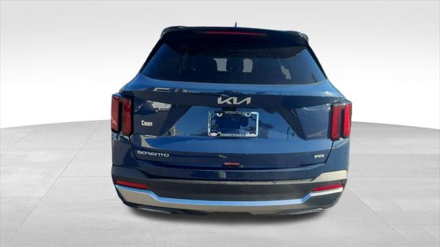 new 2025 Kia Sorento car, priced at $41,215