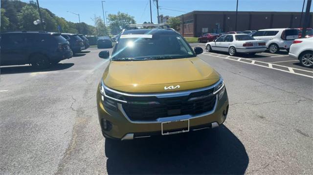 new 2024 Kia Seltos car, priced at $32,620