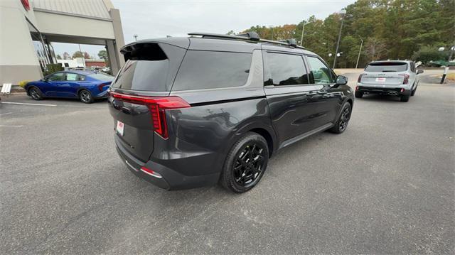 new 2025 Kia Carnival car, priced at $55,270