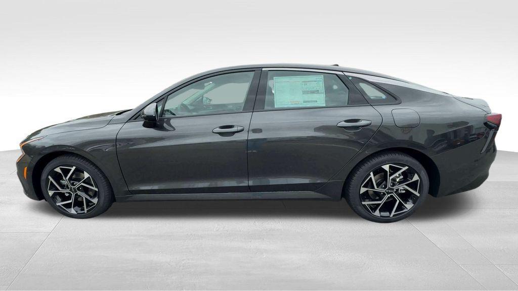 new 2025 Kia K5 car, priced at $35,295