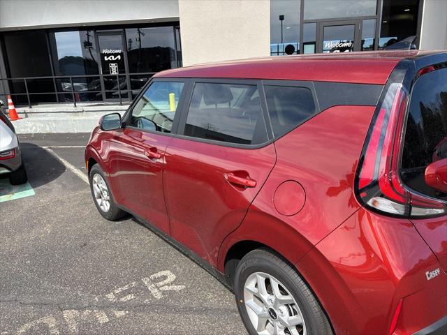 used 2025 Kia Soul car, priced at $22,000