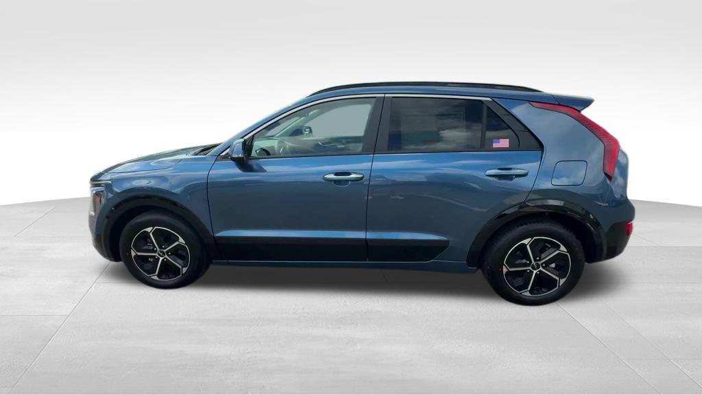 new 2025 Kia Niro car, priced at $34,910