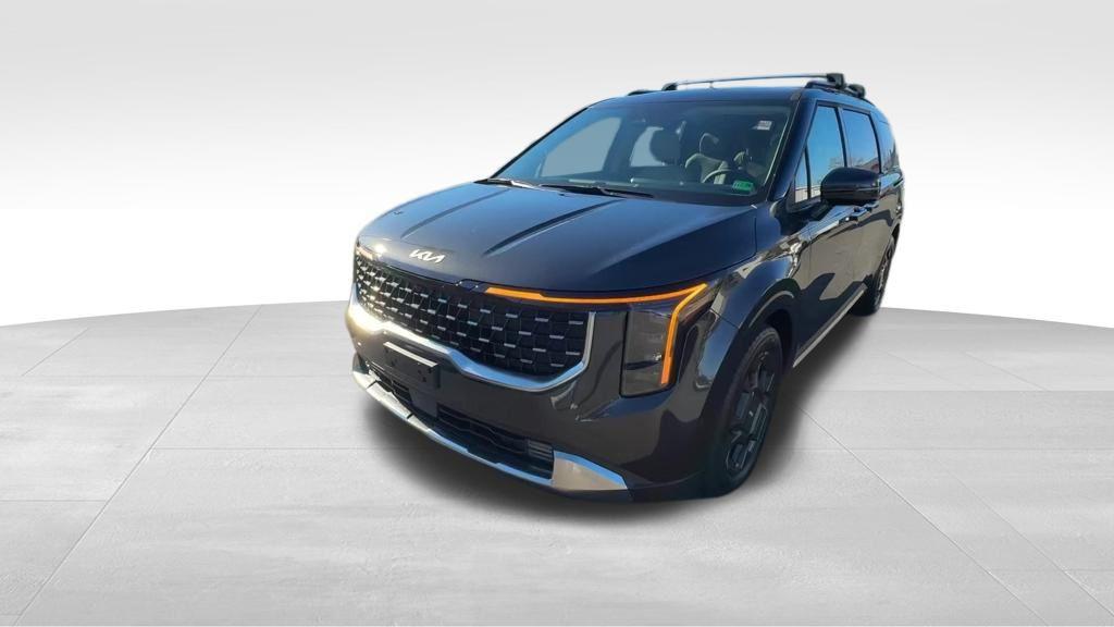 new 2026 Kia Carnival Hybrid car, priced at $50,985