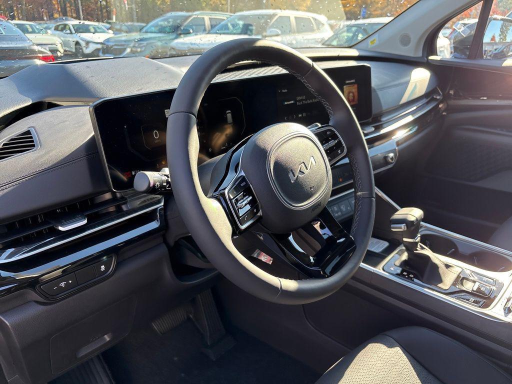 new 2026 Kia Carnival car, priced at $53,585