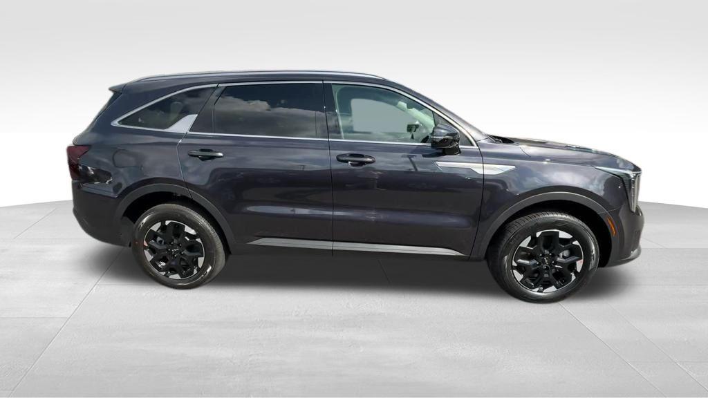 new 2025 Kia Sorento car, priced at $37,940