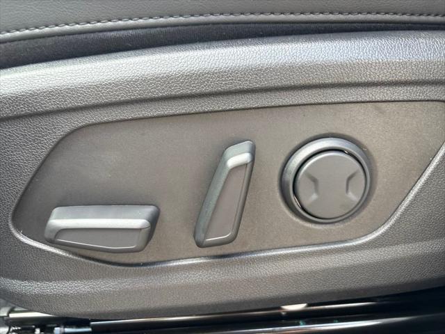 new 2025 Kia Sorento car, priced at $38,940