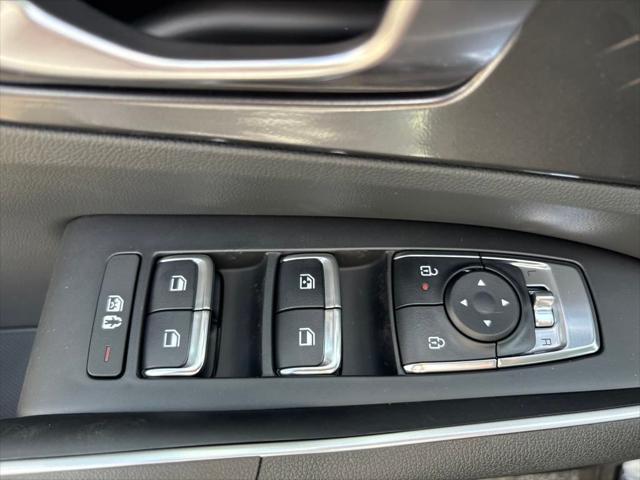 new 2025 Kia Sorento car, priced at $38,940