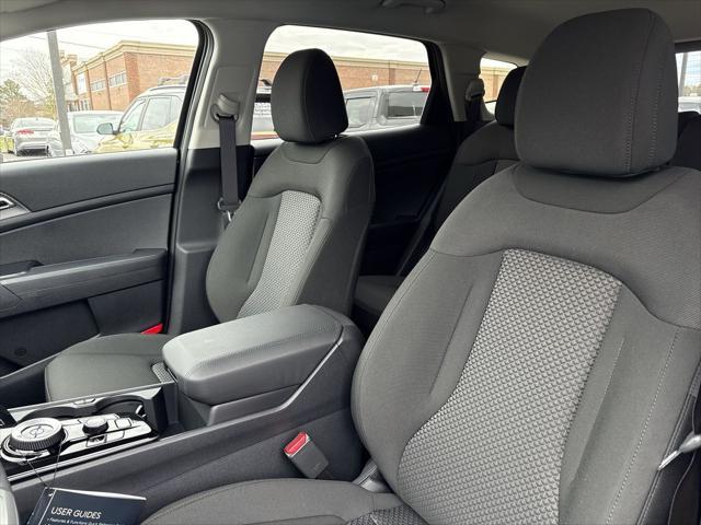 new 2025 Kia Sportage Hybrid car, priced at $31,980