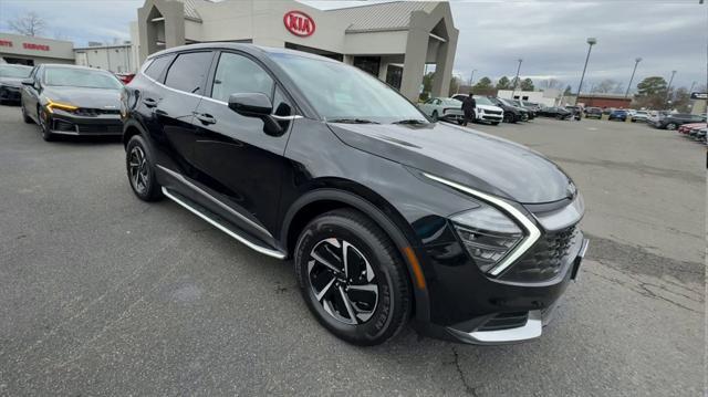 new 2025 Kia Sportage Hybrid car, priced at $32,980