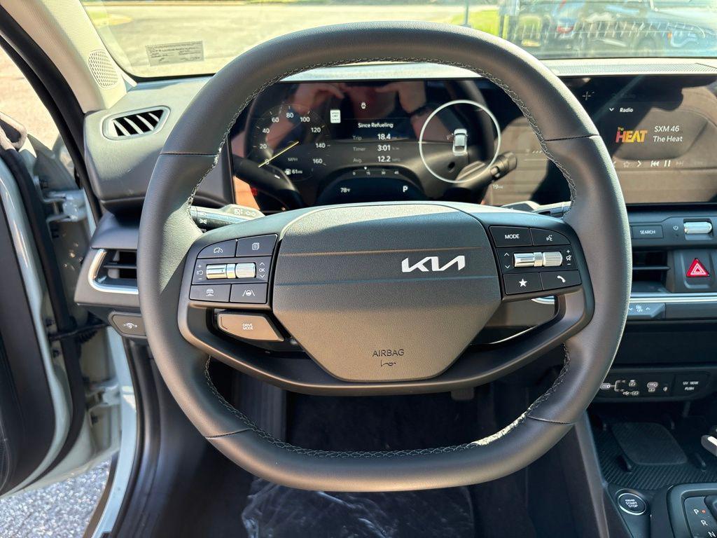 new 2025 Kia K4 car, priced at $24,825