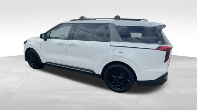 new 2025 Kia Carnival car, priced at $49,670