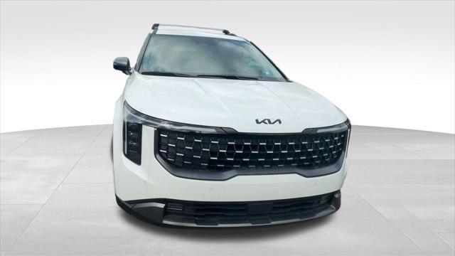 new 2025 Kia Carnival car, priced at $49,670