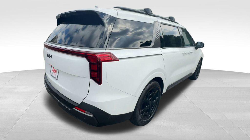 new 2025 Kia Carnival car, priced at $48,170
