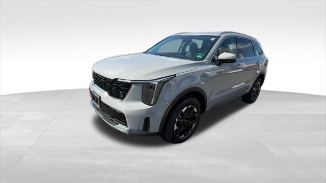new 2025 Kia Sorento car, priced at $39,495
