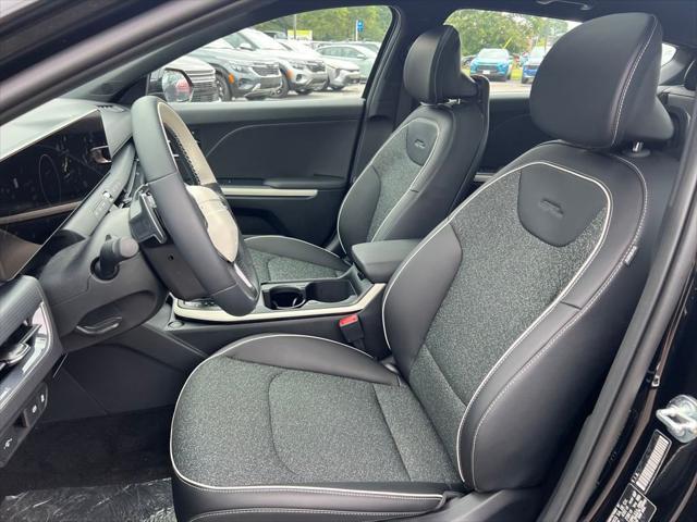 new 2025 Kia K4 car, priced at $27,575