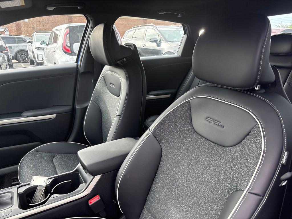 new 2025 Kia K4 car, priced at $27,825