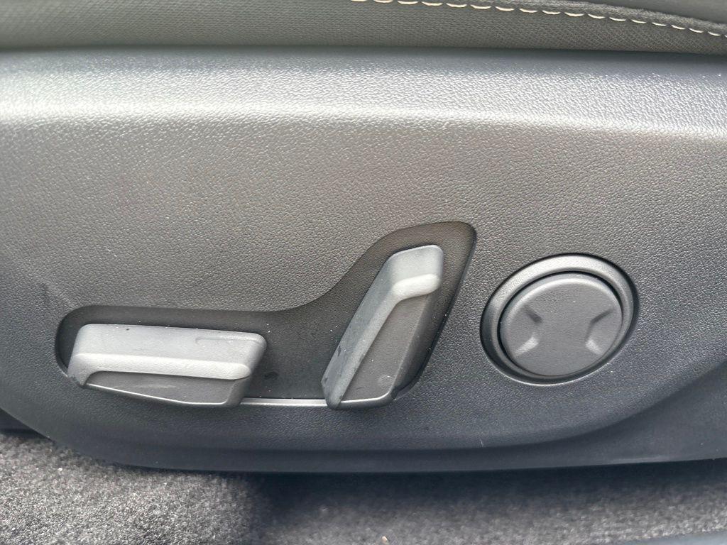 new 2025 Kia K4 car, priced at $27,825