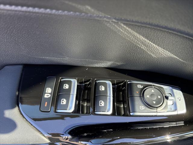 new 2025 Kia K5 car, priced at $35,295
