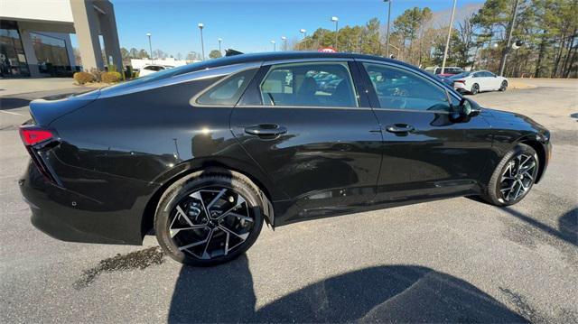 new 2025 Kia K5 car, priced at $35,295