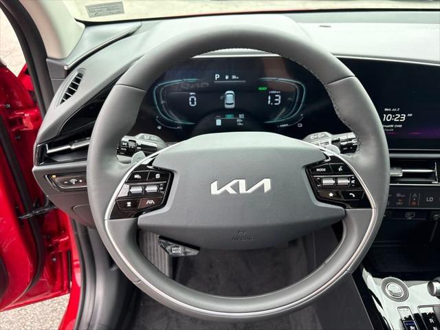 new 2025 Kia Niro car, priced at $35,475