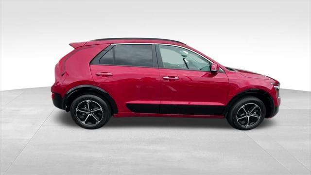 new 2025 Kia Niro car, priced at $35,475