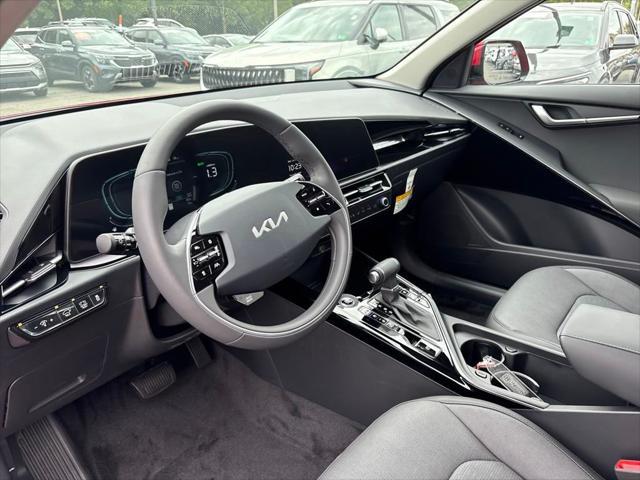 new 2025 Kia Niro car, priced at $35,475